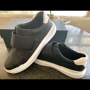 COLE HAAN brand new snickers!Big girls!